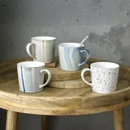 Mugs & Cups
