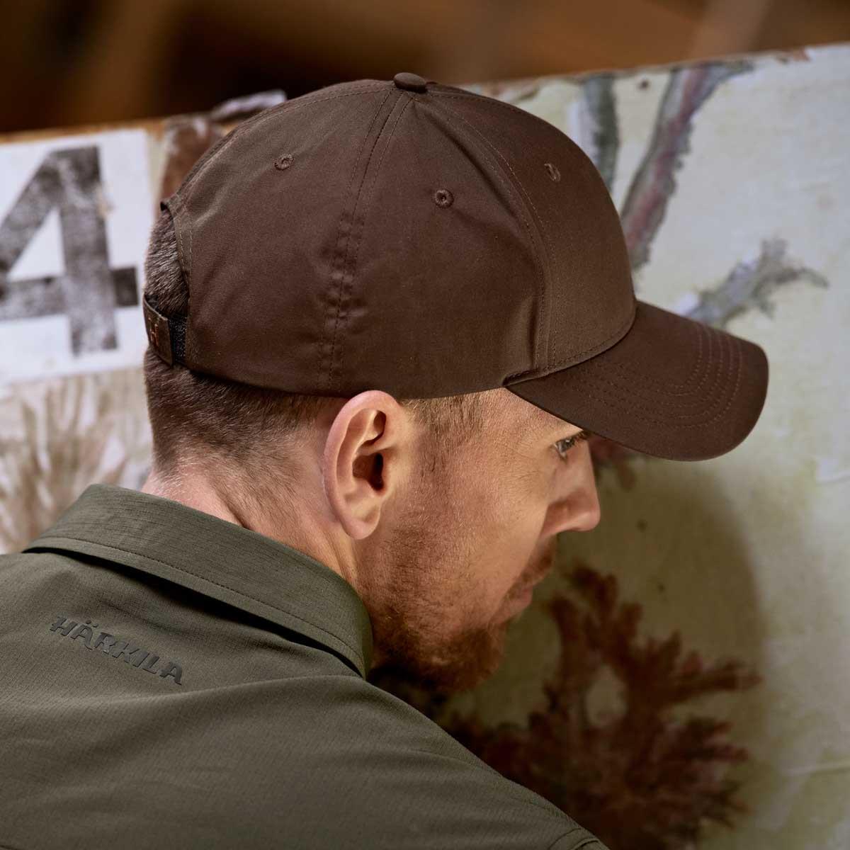 Harkila Mens Fjell Cap On Model Back