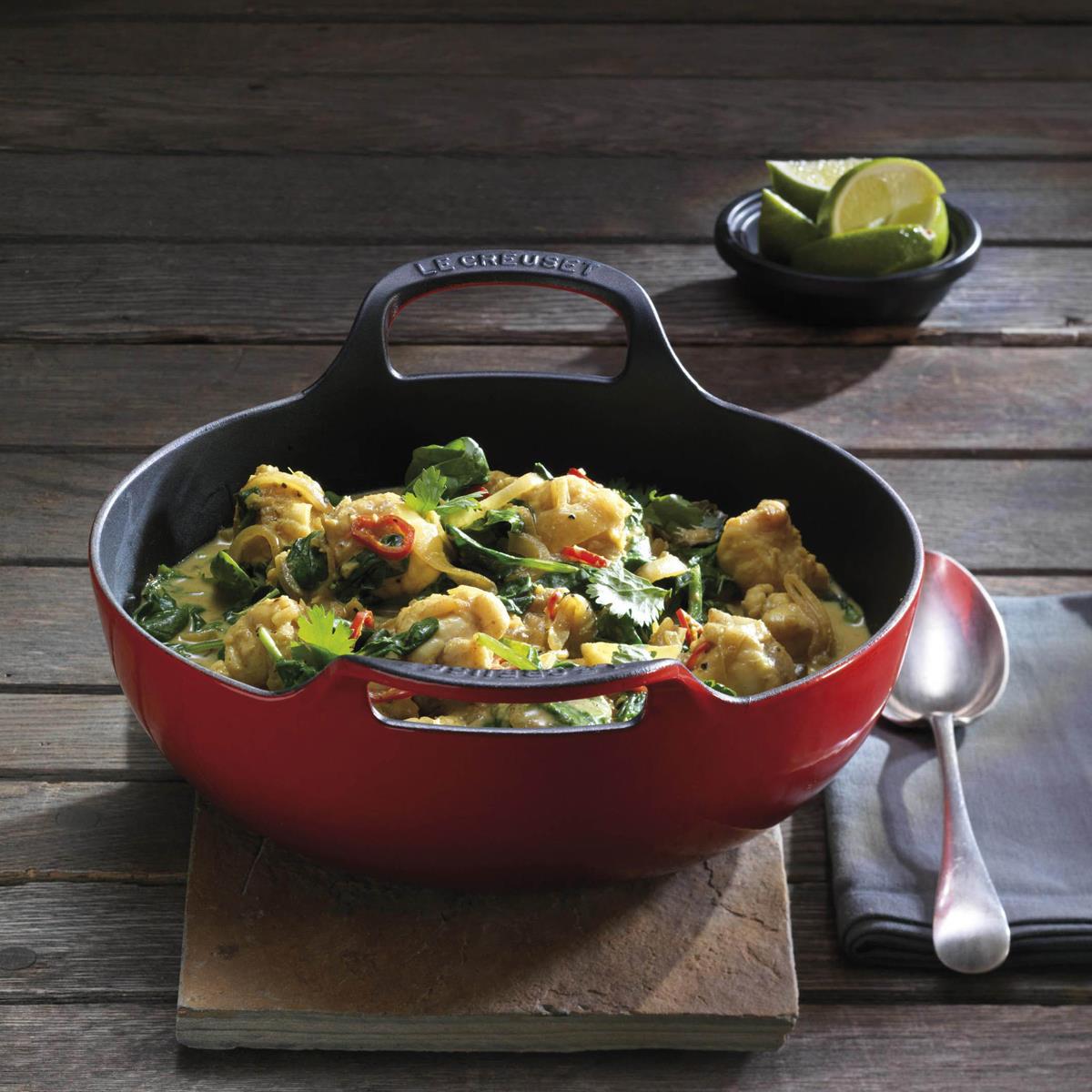 Le Creuset 24cm Cast Iron Balti Dish Cerise