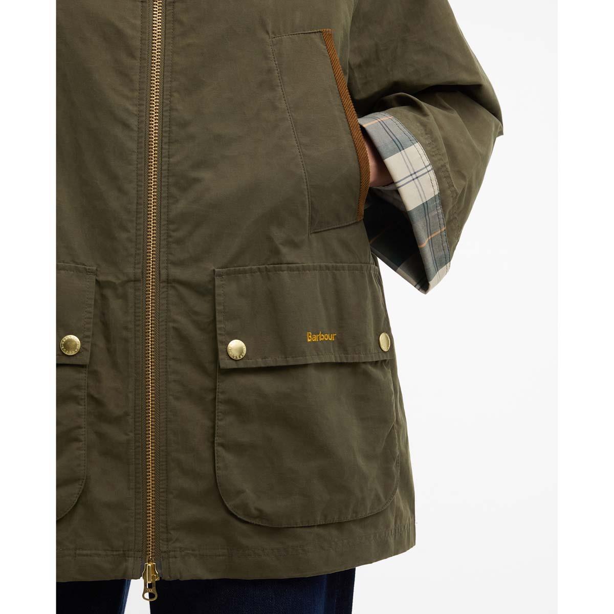 Ivy Green/Ancient Icons Bedale Showerproof Jacket pocket