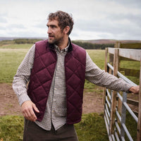 DARK BORDEAUX Barbour Mens Finn Quilted Gilet LS2