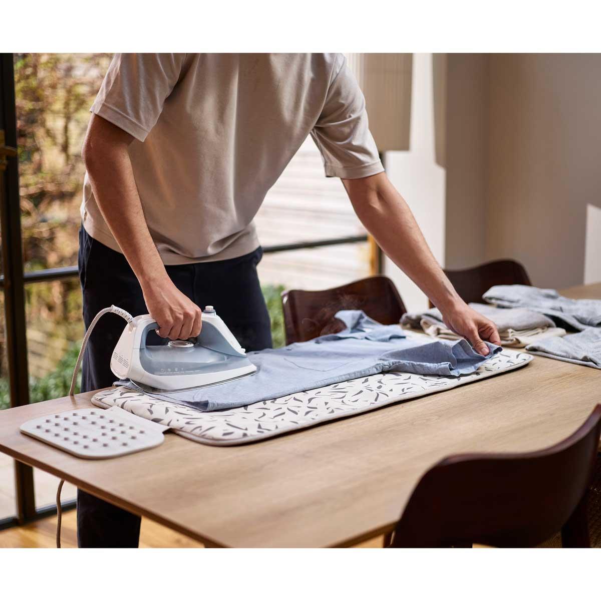 Joseph Joseph Swift Table-top Ironing and Steaming Mat