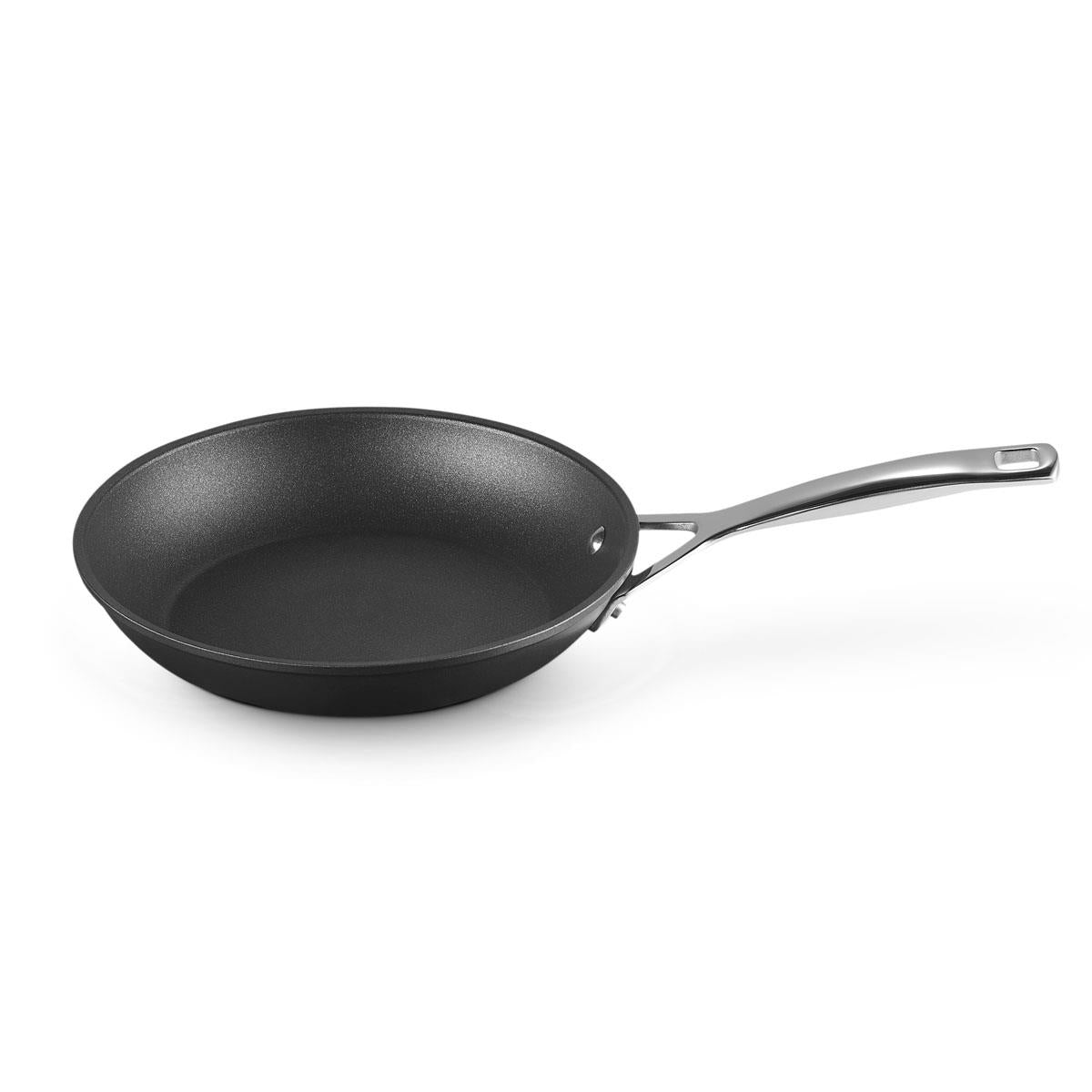 Le Creuset Toughened Non-Stick 22cm Shallow Frying Pan
