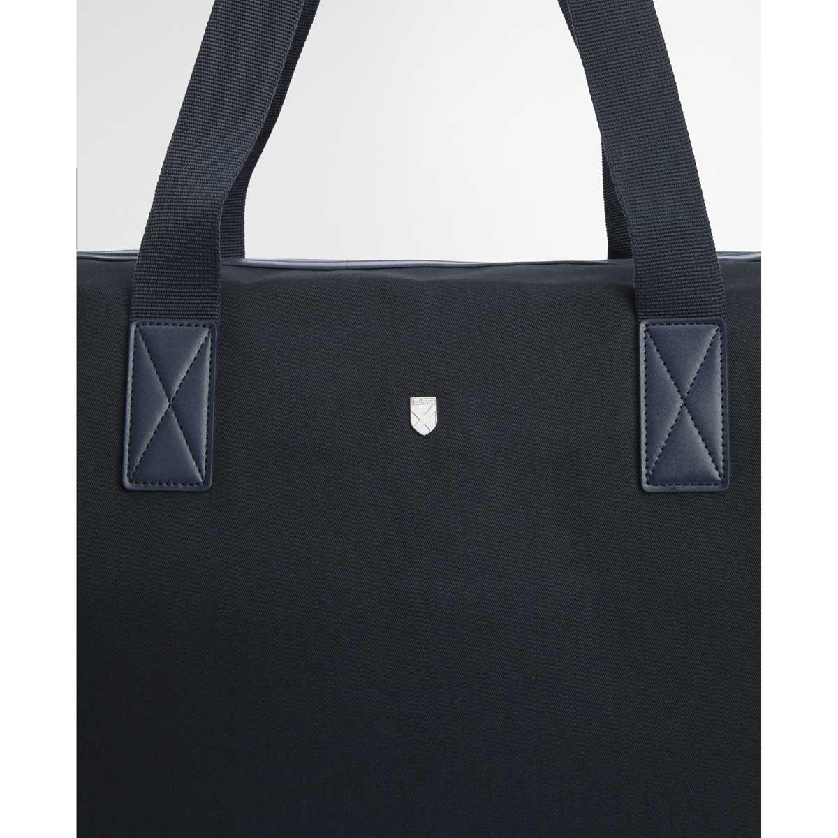 Navy Barbour Cascade City Holdall Bag Handle