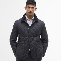 Black Carbon Barbour Mens Lindfield Quilted Jacket Model Front