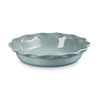 Le Creuset Stoneware Heritage 23cm Round Pie Dish