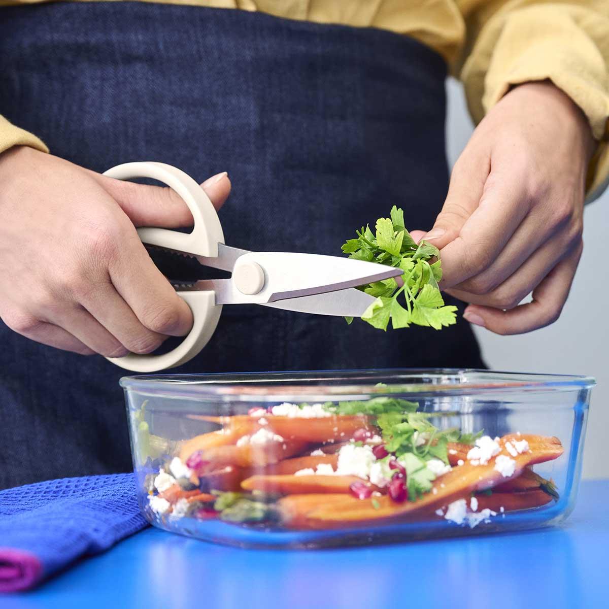 Mepal EasyClip Glass Storage Box Lifestyle