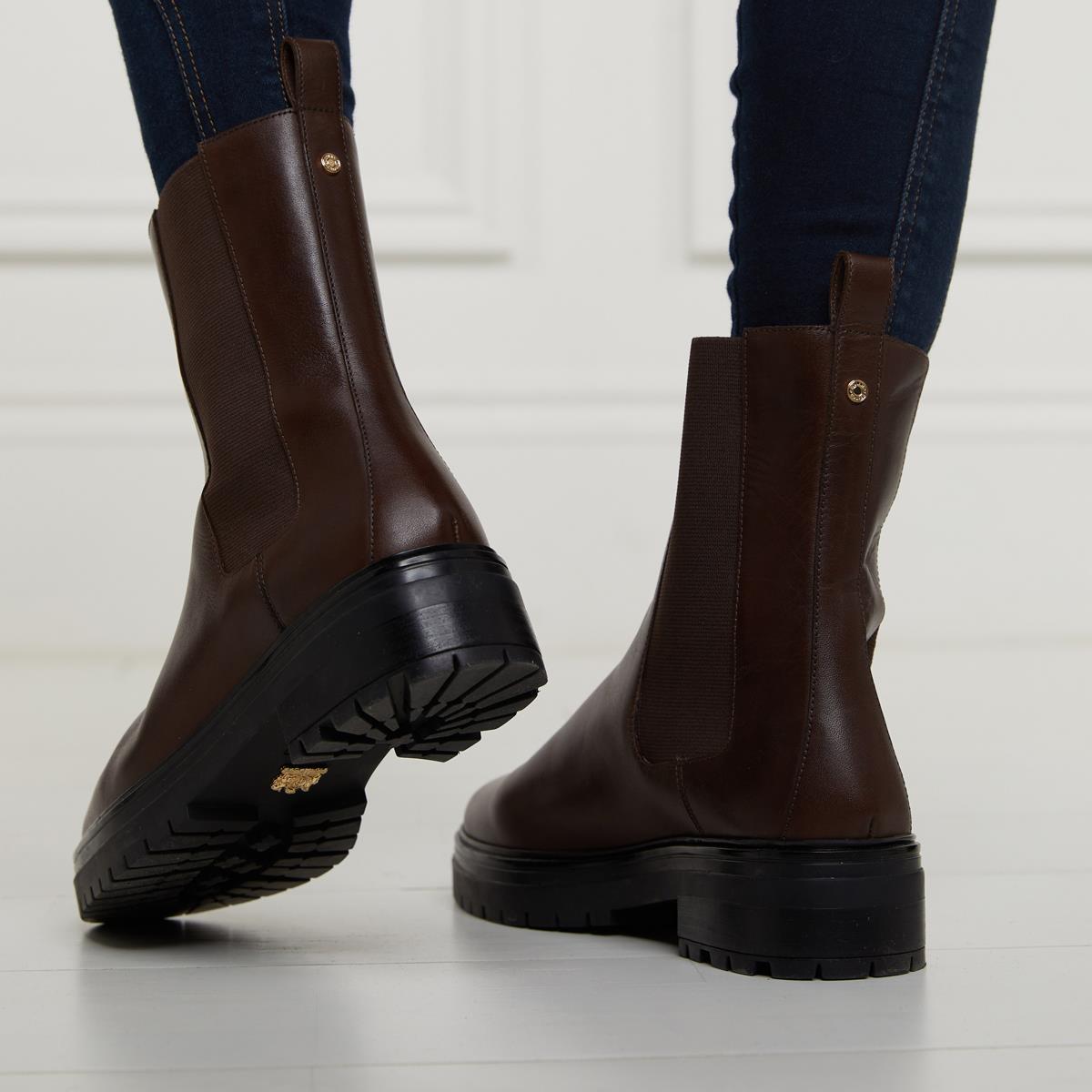 Holland Cooper Womens Astoria Ankle Boot Model