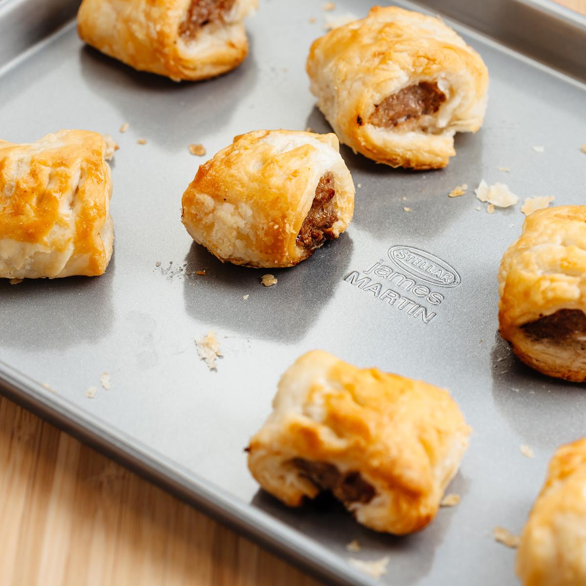 Stellar James Martin Bakers Collection Baking Tray