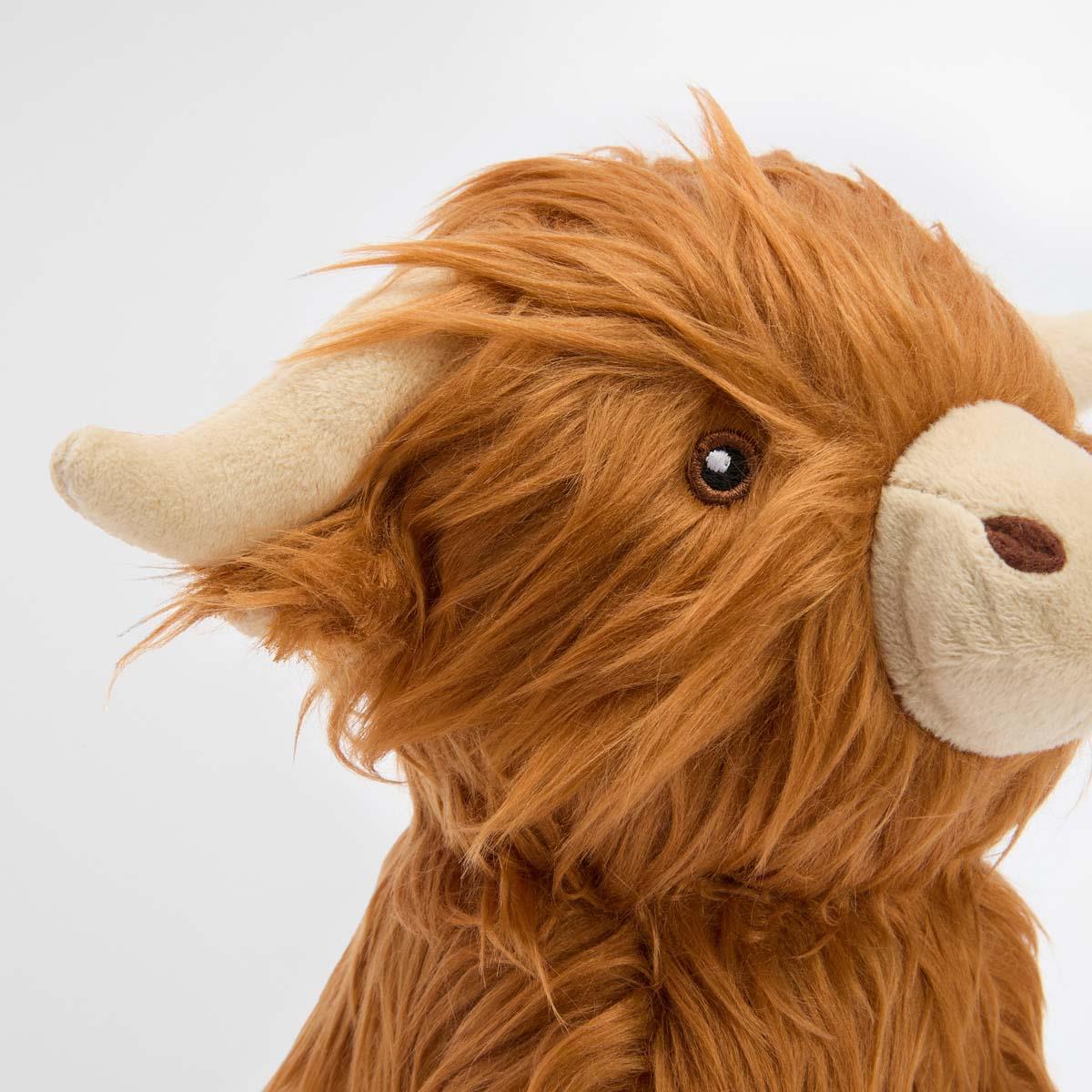Barbour Dog Highland Cow Toy Eye Detail