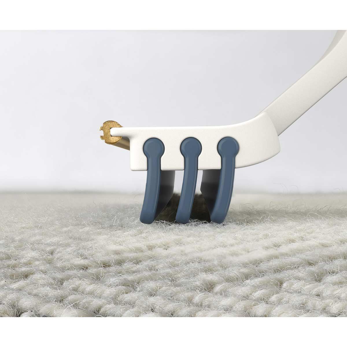 Joseph Joseph CleanTech 2-In-1 Carpet Cleaning Tool Side View