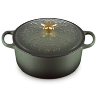 Thyme Le Creuset Signature Cast Iron Noel Round Casserole 24cm