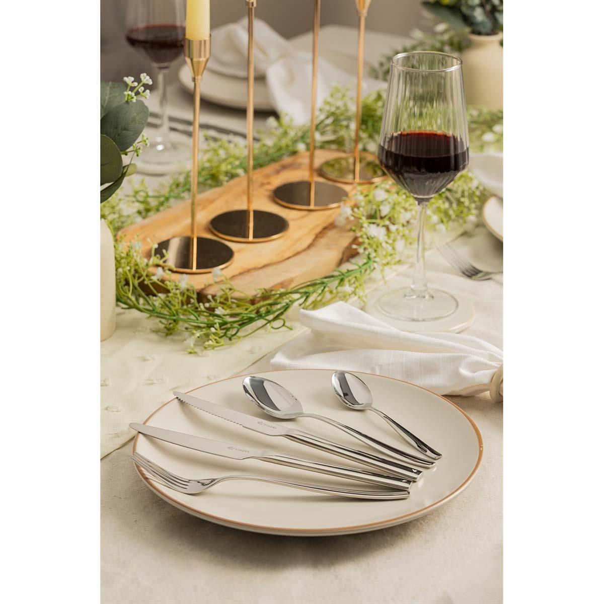 Viners Sardinia 18/0 16 Piece Cutlery Set PLUS 4 Steak LS2