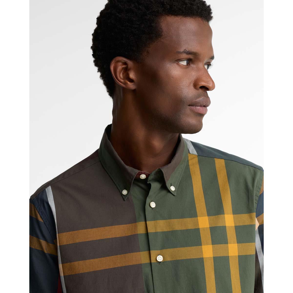 Classic Tartan Barbour Mens Oversized Tartan Dunoon Tailored Shirt Chest