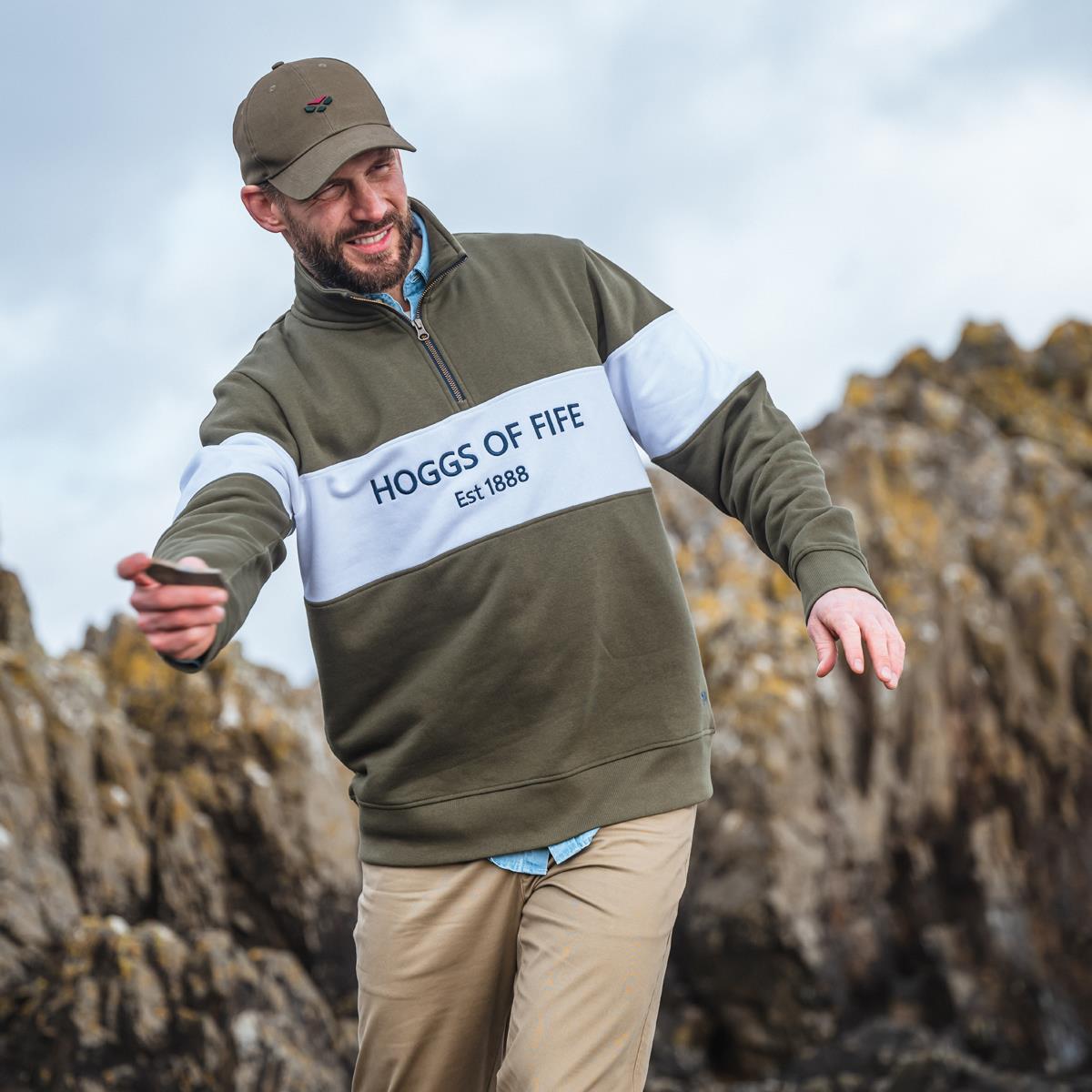 Forest/White Hoggs Of Fife Dumfries 1888 Gents 1/4 Zip Sweatshirt Lifestyle