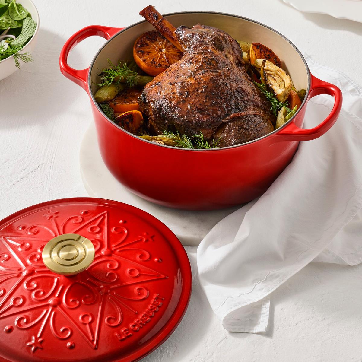 Le Creuset Cast Iron Signature Round Casserole 24cm Christmas 2026