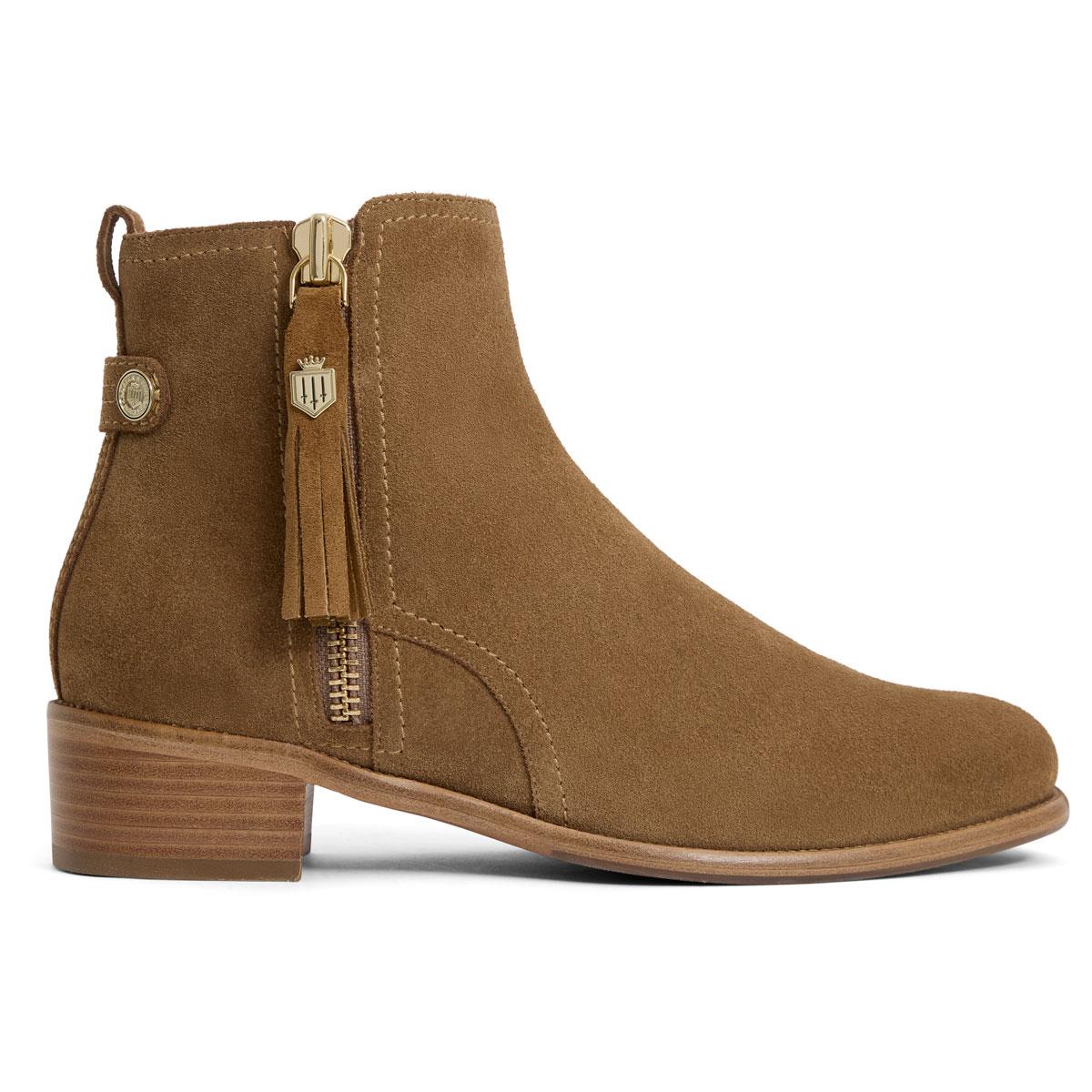 Fairfax & Favor Flat Oakham Ankle Boots Tan tassle sides