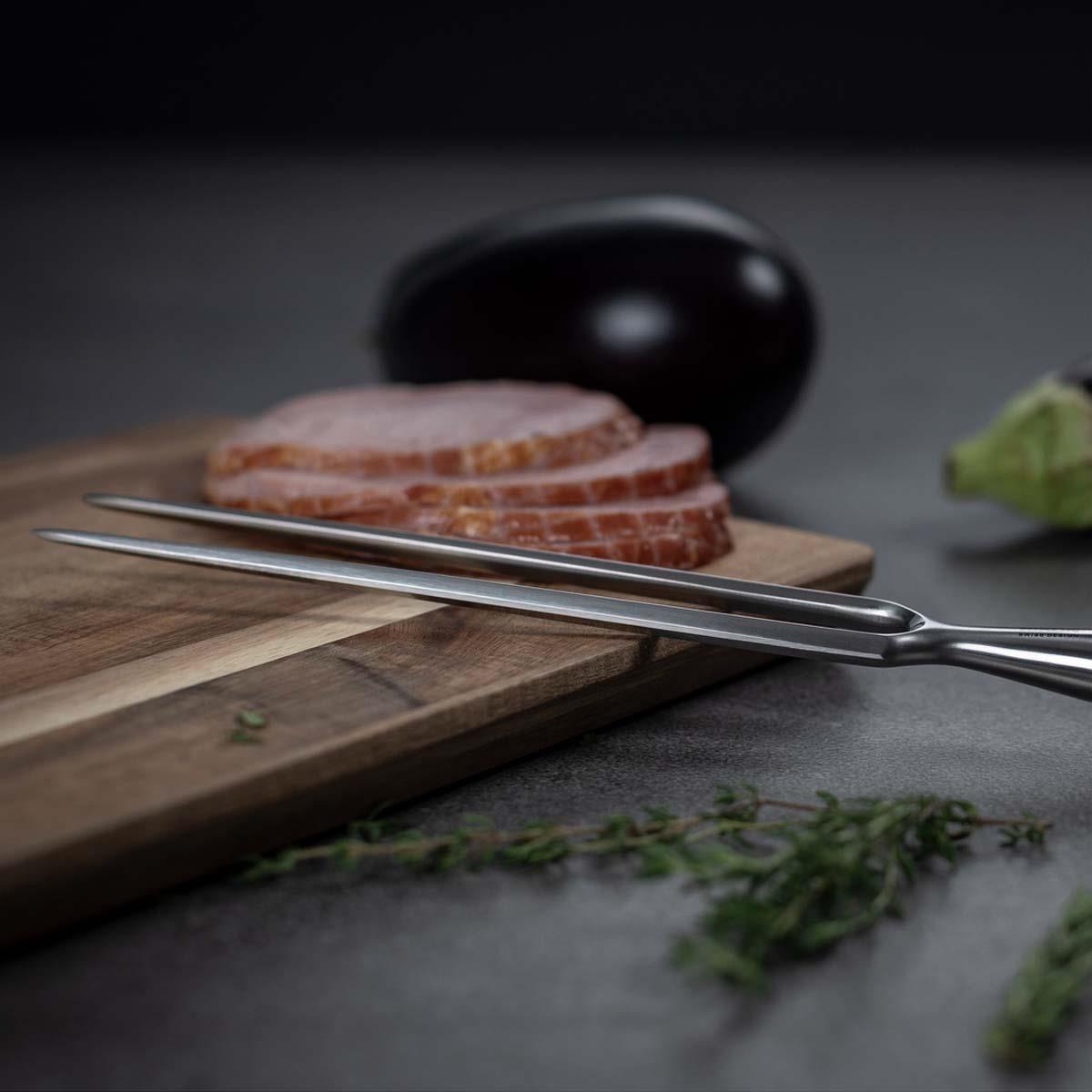 Kuhn Rikon Culinary Forged Carving Fork Lifestyle 1