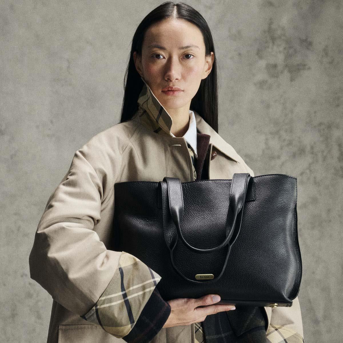 Barbour Alder Large Leather Tote Bag