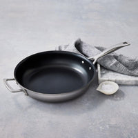 Le Creuset Classic 3-ply Stainless Steel Non-Stick Frying Pan with Helper Handle