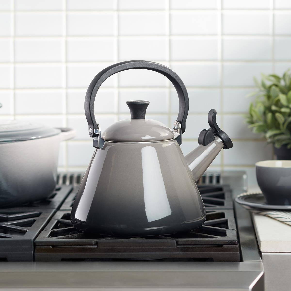 Le Creuset Kone Kettle Flint