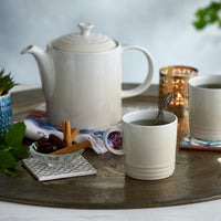 Le Creuset Grand Teapot Meringue