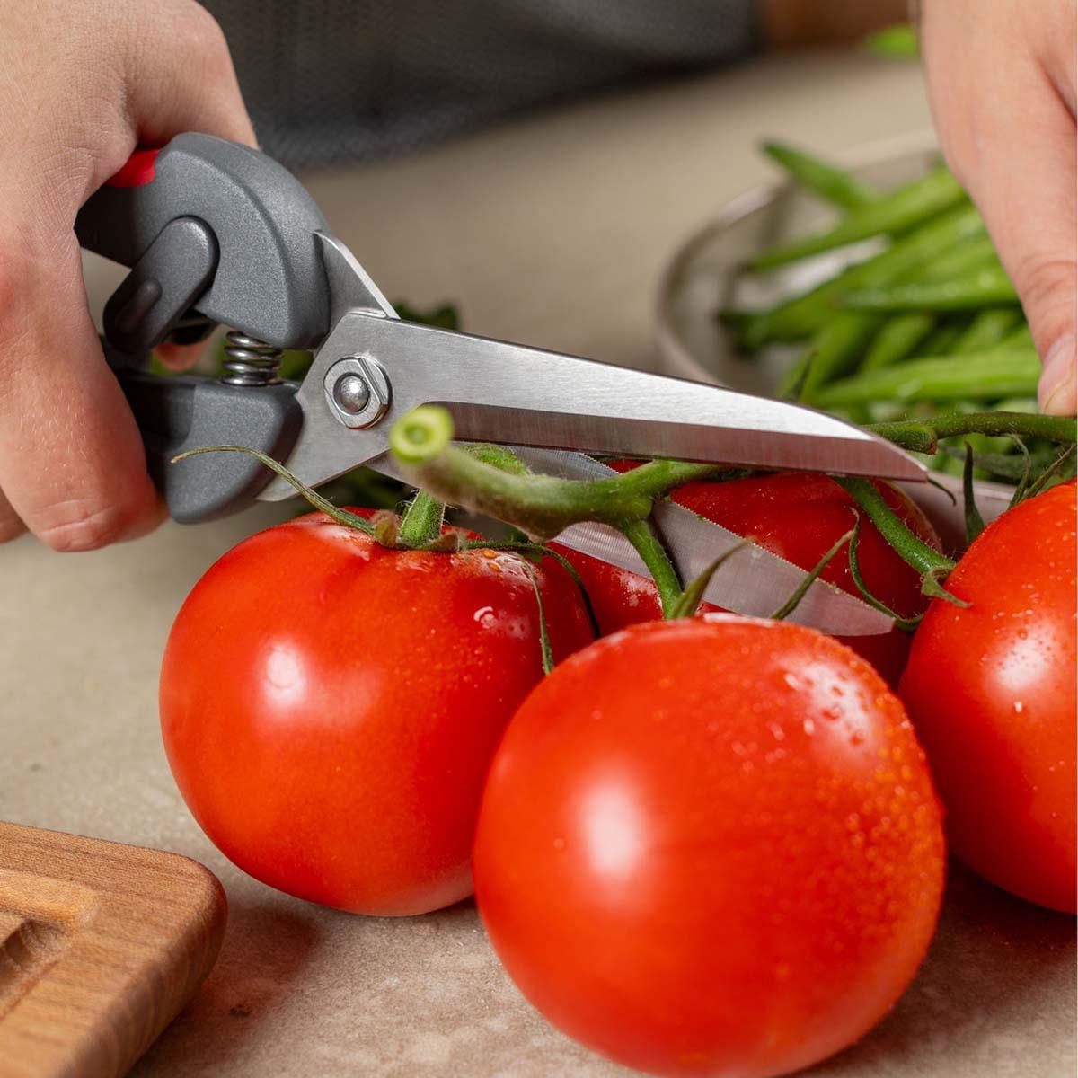 Kuhn Rikon Pro Kitchen Shears Cutting Tomato Stalks