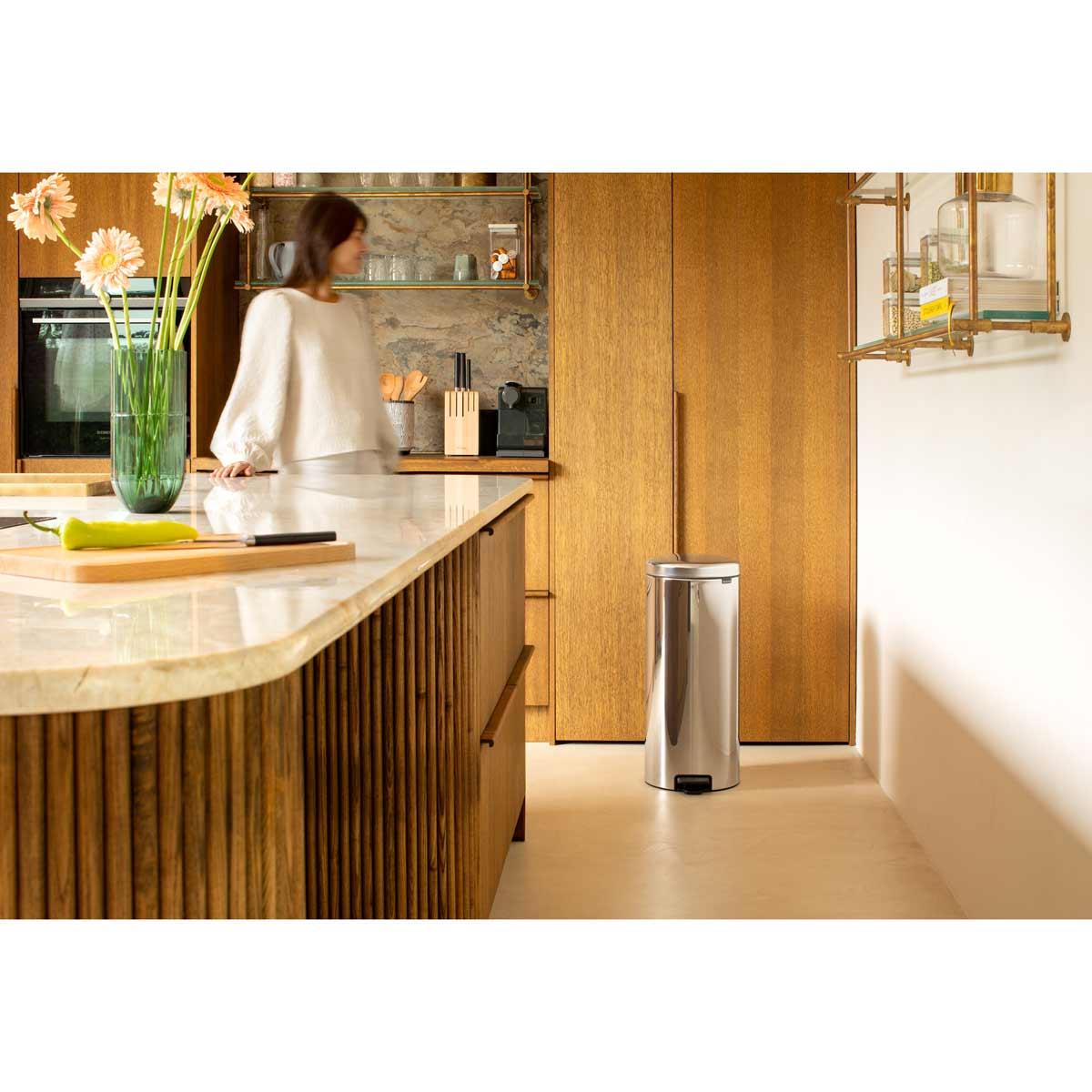 Brabantia newIcon Pedal Bin 30 Litre Plastic Bucket