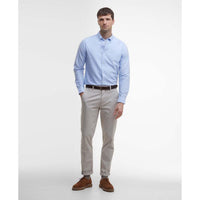 SKY  Barbour Mens Oxtown Tailored Shirt ON MODEL