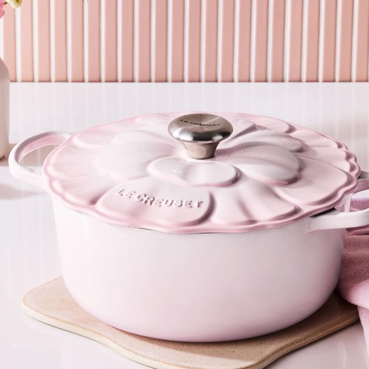 Le Creuset 26cm Cast Iron Petal Casserole