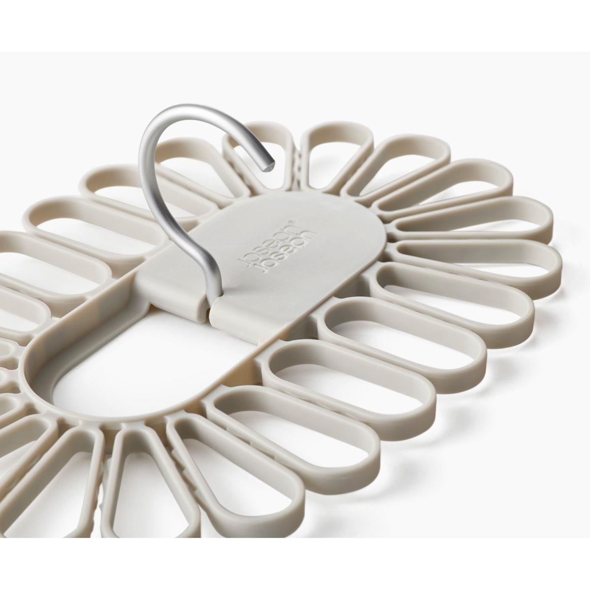 22 pieces Joseph Joseph Petal Quick Grip Laundry Drying Hanger Hook