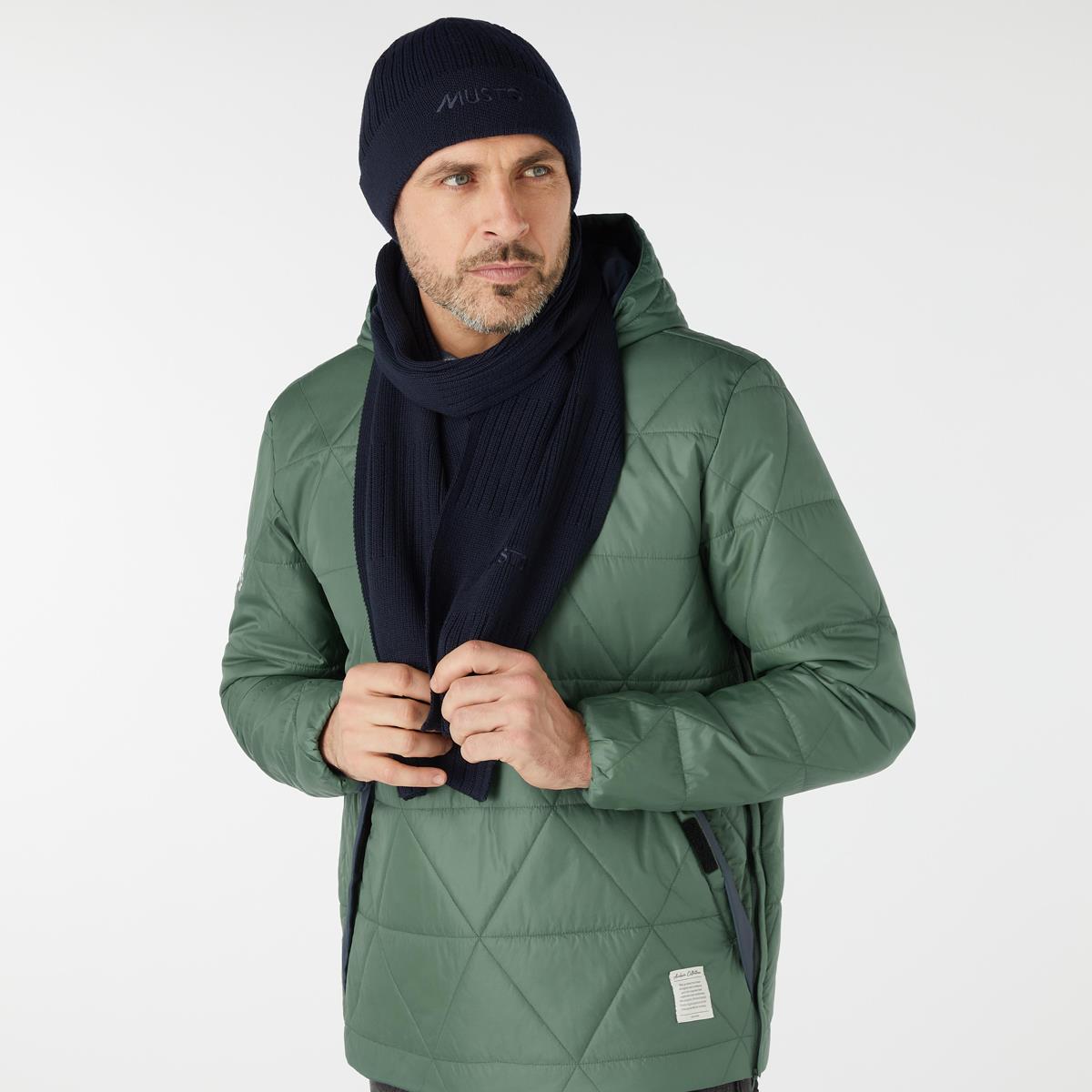 Musto Marina Beanie and Scarf Set