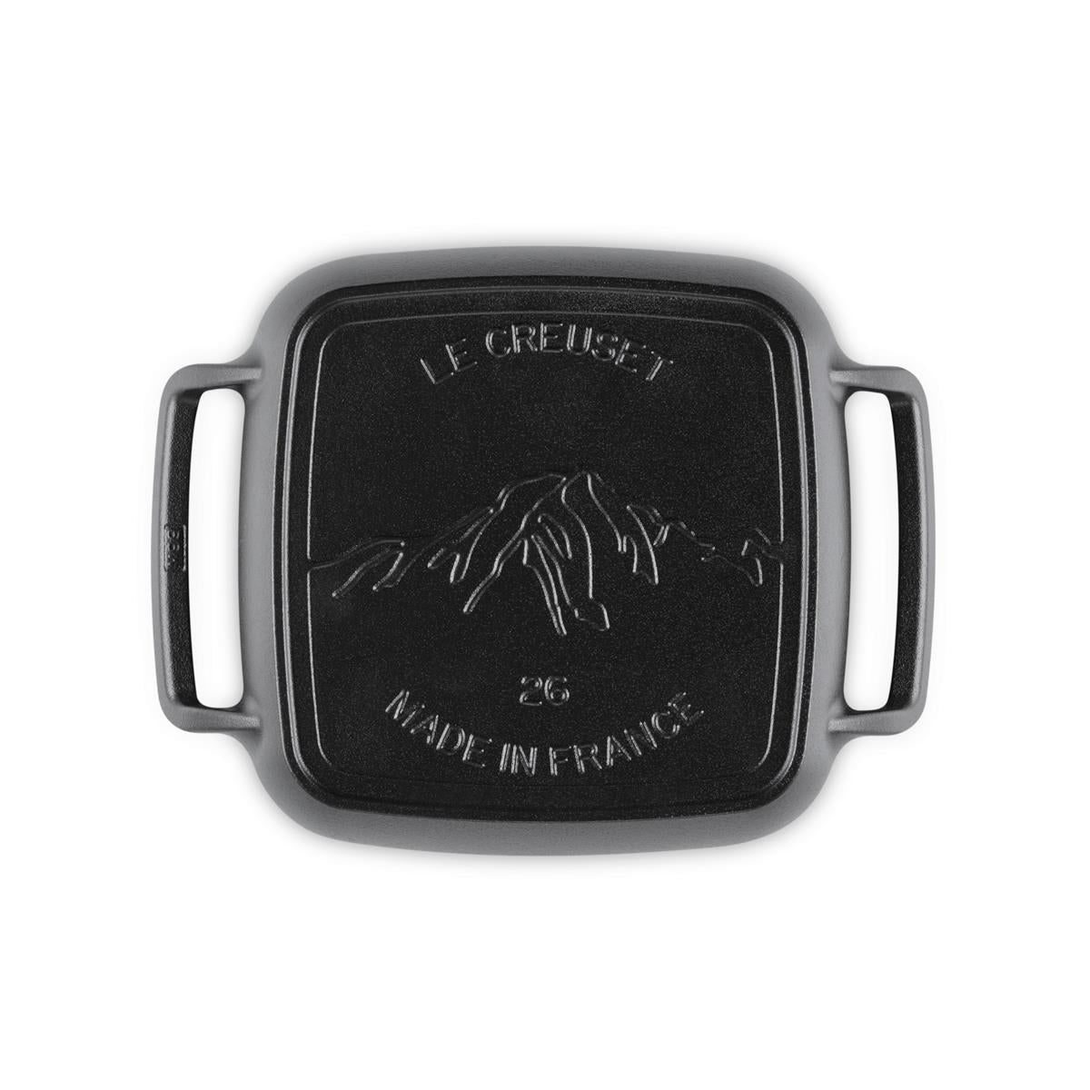 Le Creuset Cast Iron BBQ Square Grill bottom