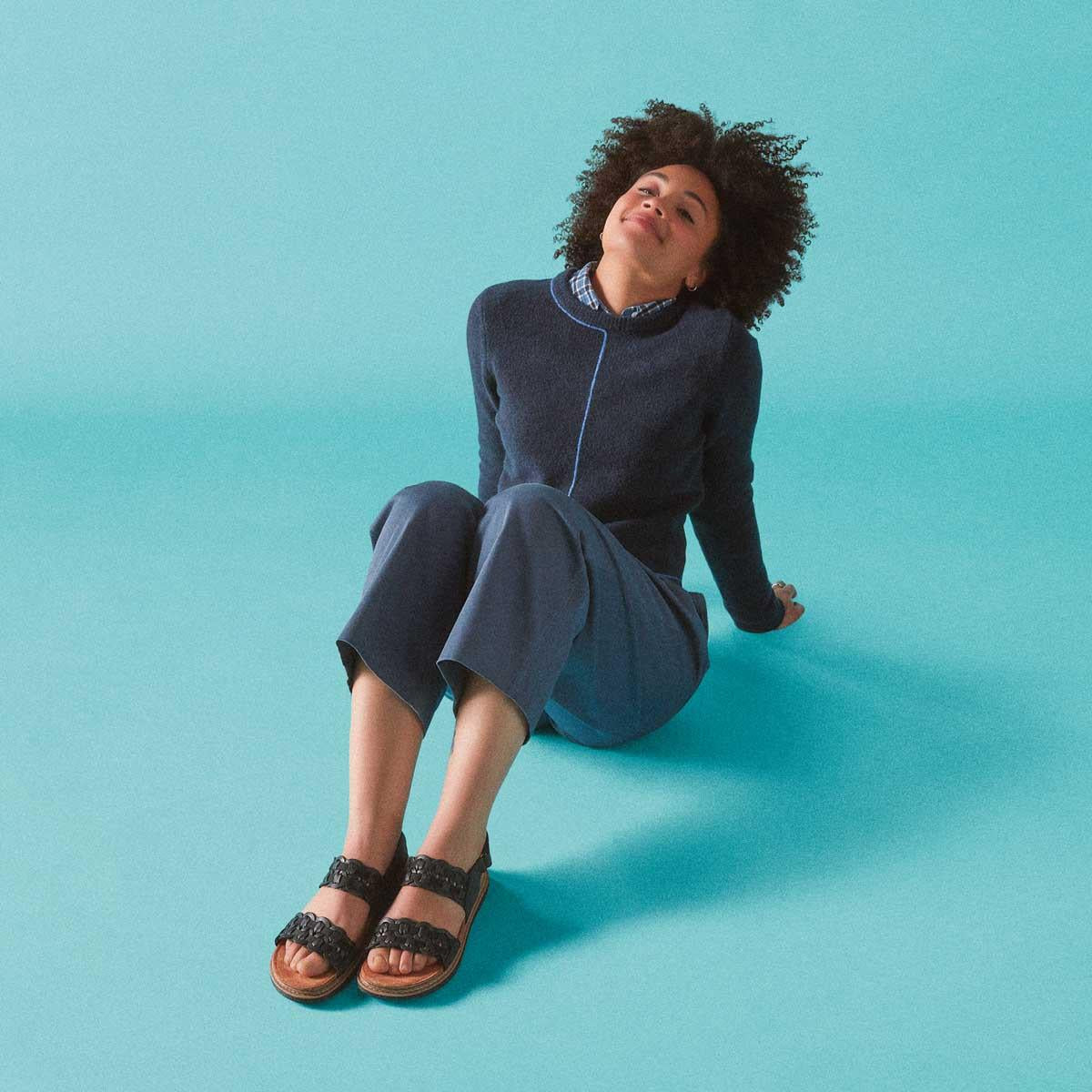 Black Combi Clarks Womens Arwell Glide Sandals On Model