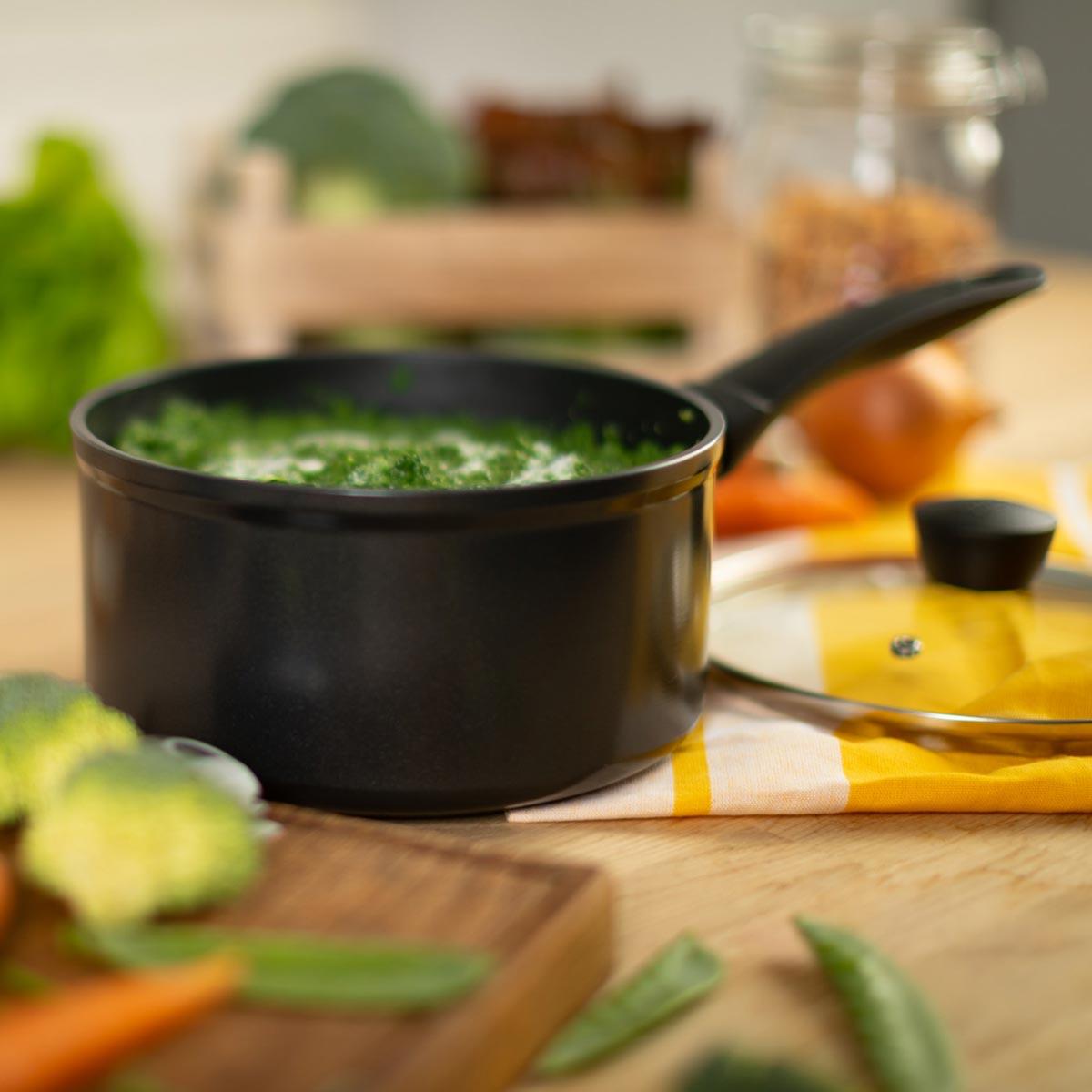 Kuhn Rikon Easy Induction Non-Stick Saucepan Lifestyle