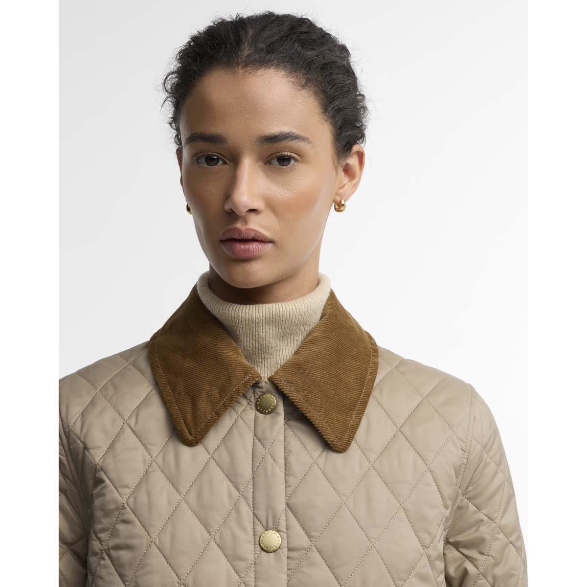 Light Trench/Birchwood Barbour Womens Icons Cropped Liddesdale Quilted COLLAR