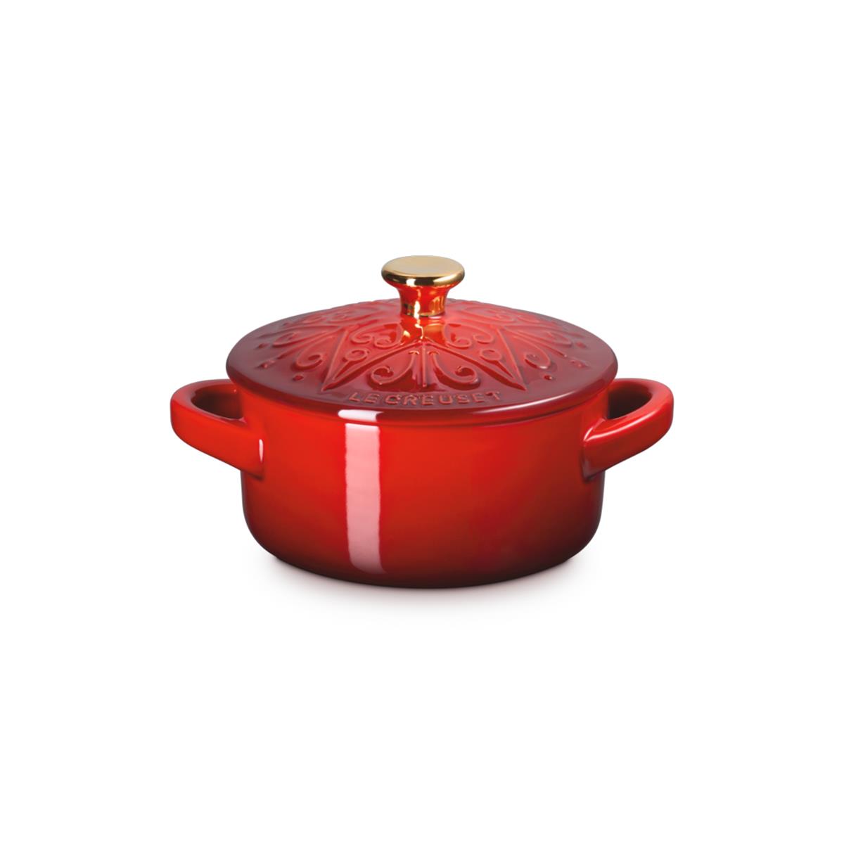 Le Creuset Stoneware Petite Round Casserole 250ml Gold Knob Christmas Relief