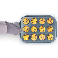 Joseph Joseph Nest Bake 12 Cup Muffin Tin using