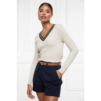Ink Navy Holland Cooper Womens Arnesby Chino Short On Model