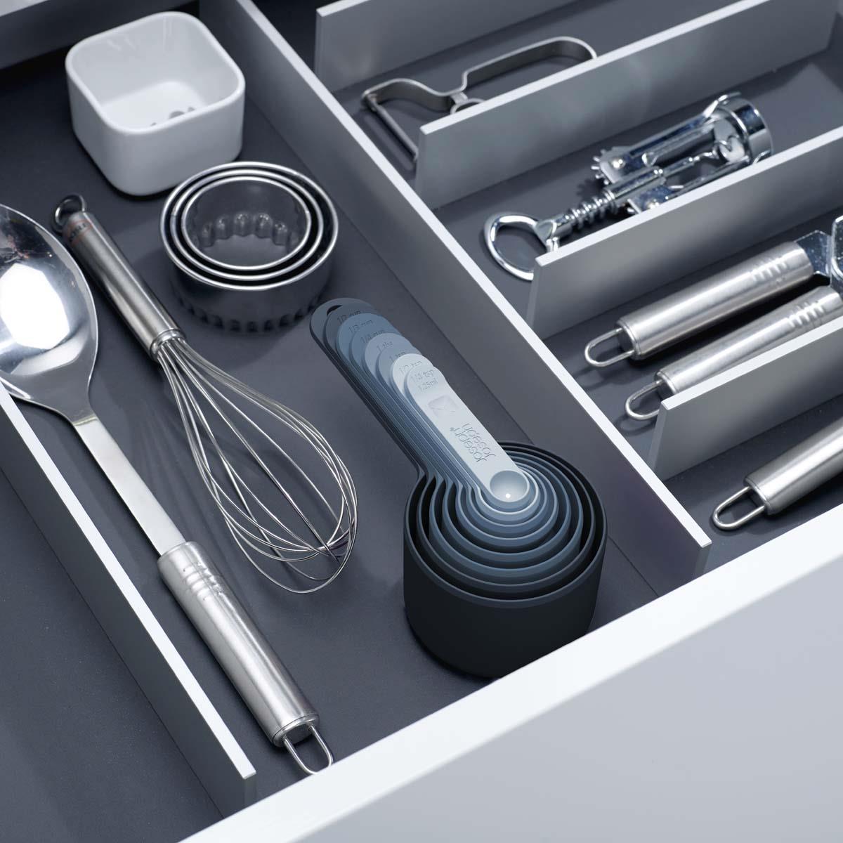 Joseph Joseph Nest Measuring Cup Set