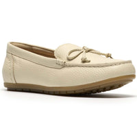 Cream Leather Clarks Womens Elliotte Sail Moccasin Shoes