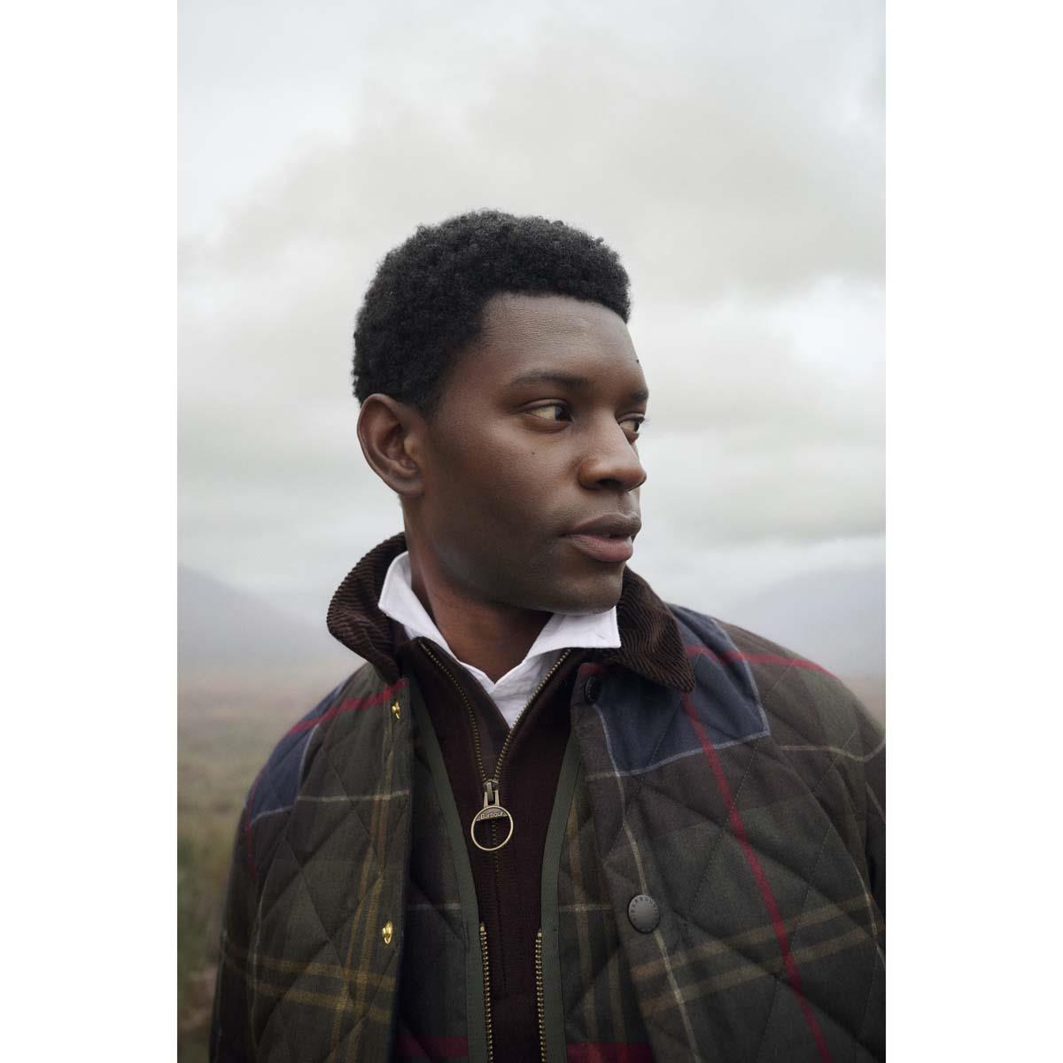 Classic Tartan Barbour Mens Icons Tartan Heritage Liddesdale Quilted Jacket Lifestyle 5