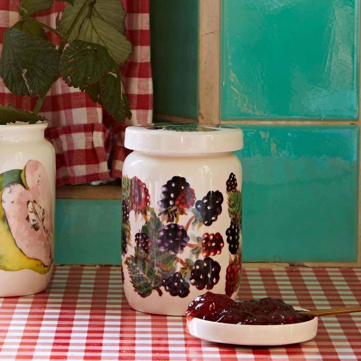Emma Bridgewater Blackberry Medium Jam Jar Lifestyle