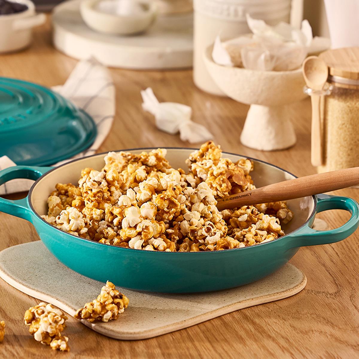 `- Le Creuset 22cm Cast Iron Shallow Casserole Dish popcorn