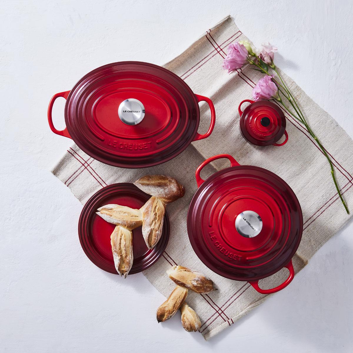 Le Creuset 31cm Cast Iron Oval Casserole Dish