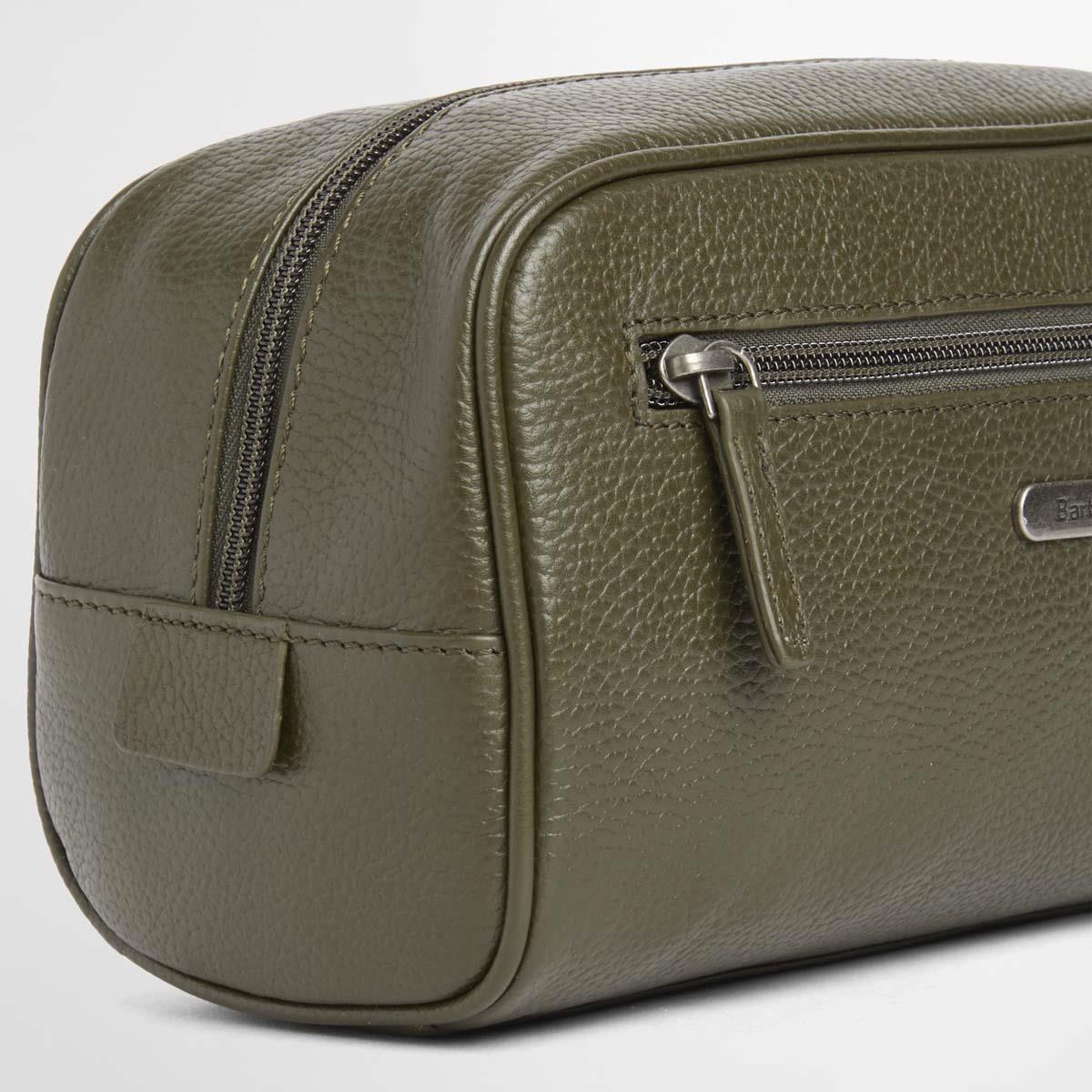 Barbour Mens Brunton Leather Washbag