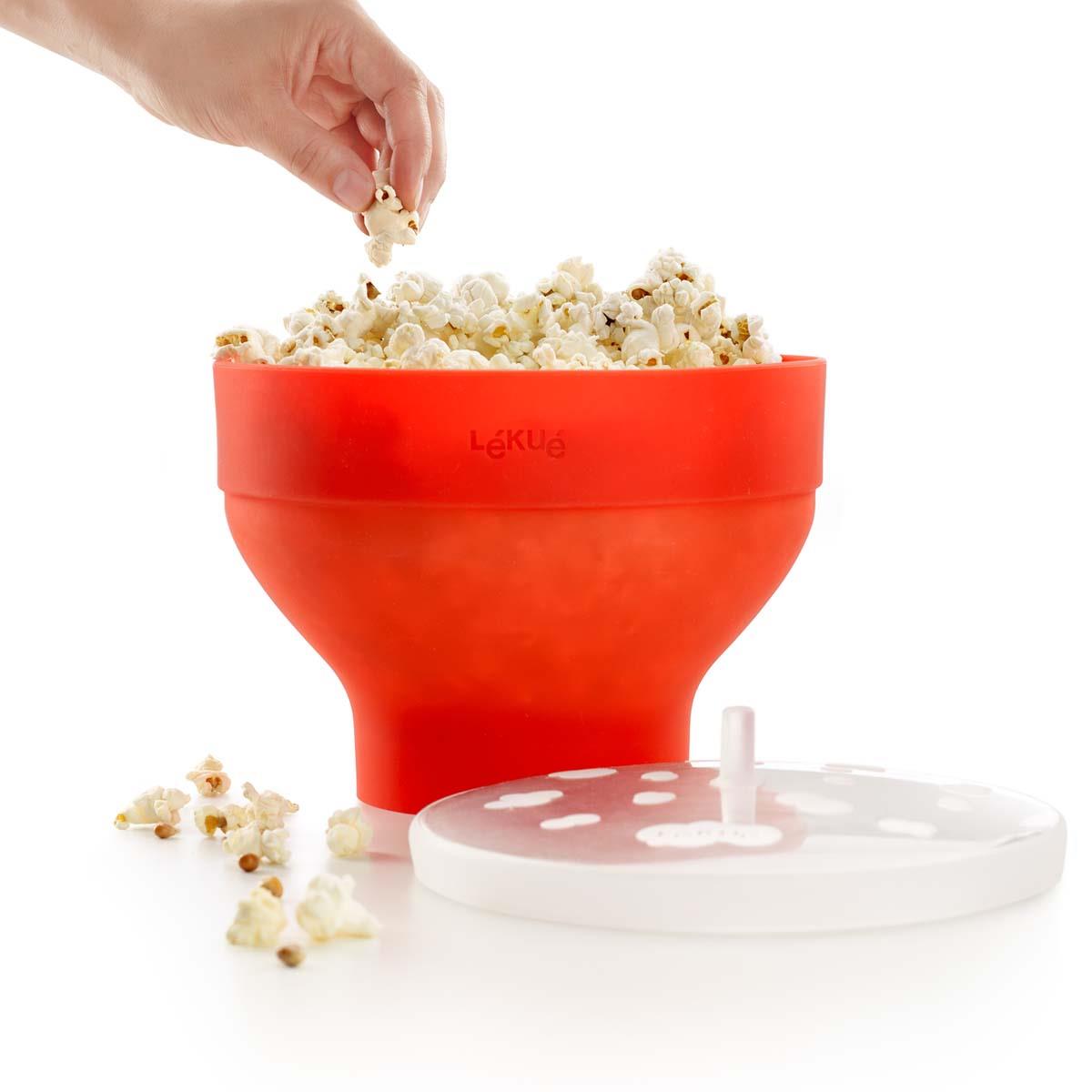 Lekue Microwave Popcorn Maker In Use