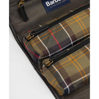 Classic/Beacon Barbour Mens Tartan Hanging Washbag Pockets