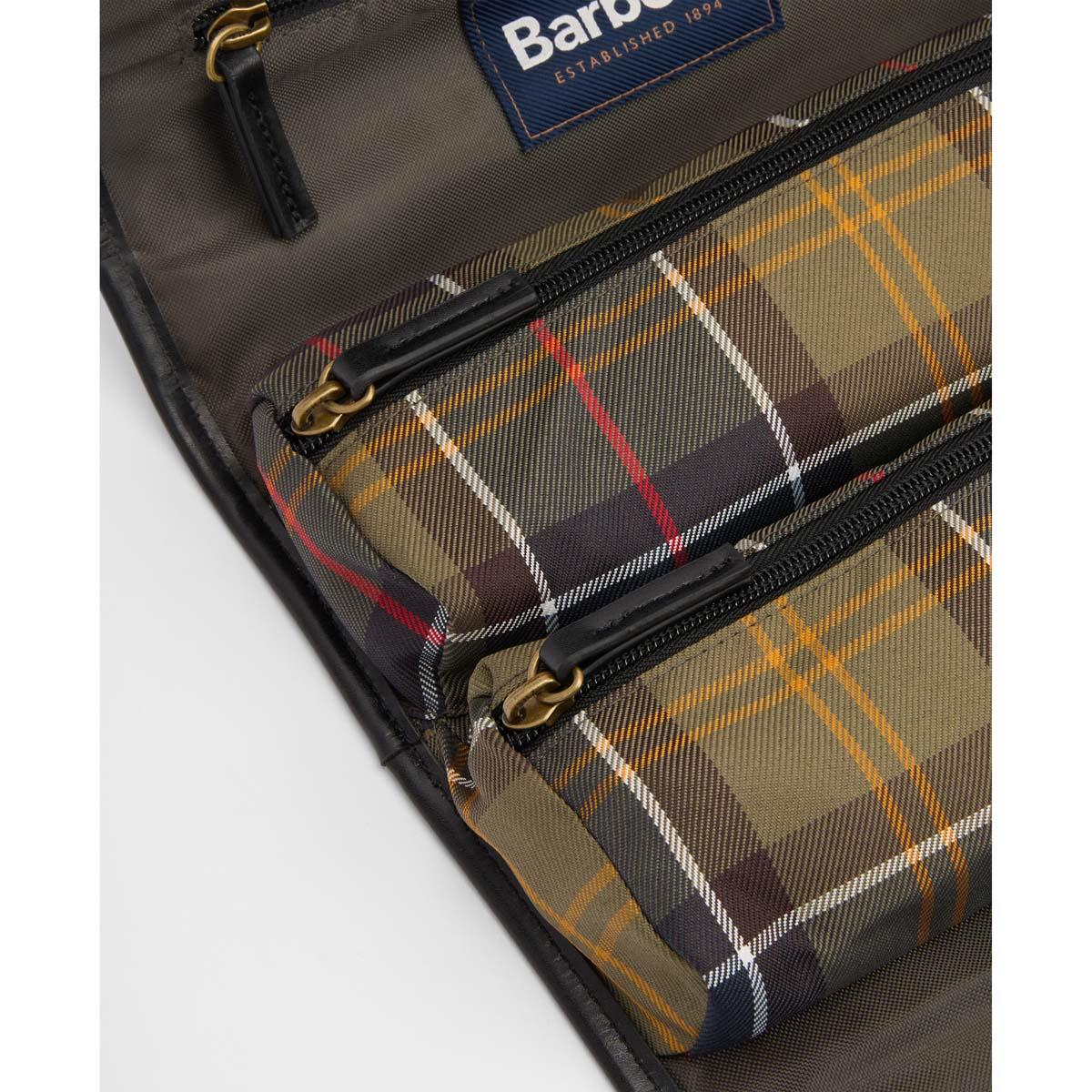Classic/Beacon Barbour Mens Tartan Hanging Washbag Pockets