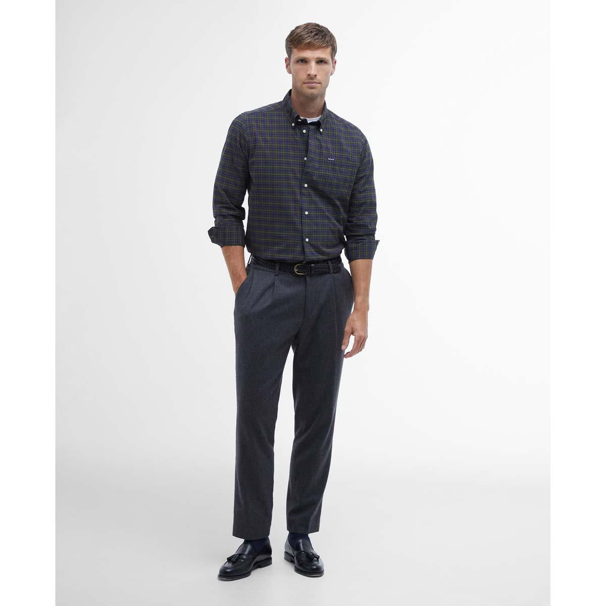 CLASSIC TARTAN Lomond Tailored Shirt ON MODEL